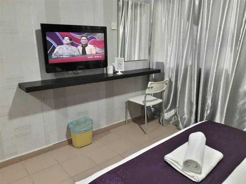 บิซ โฮเต็ล Hotel บาตู ปาฮัท ภายนอก รูปภาพ