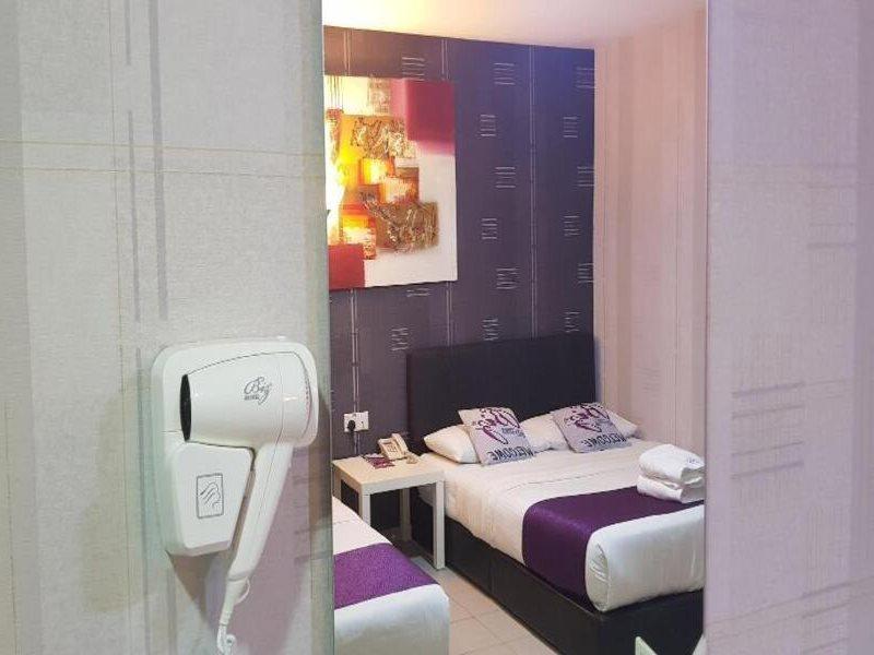 บิซ โฮเต็ล Hotel บาตู ปาฮัท ภายนอก รูปภาพ