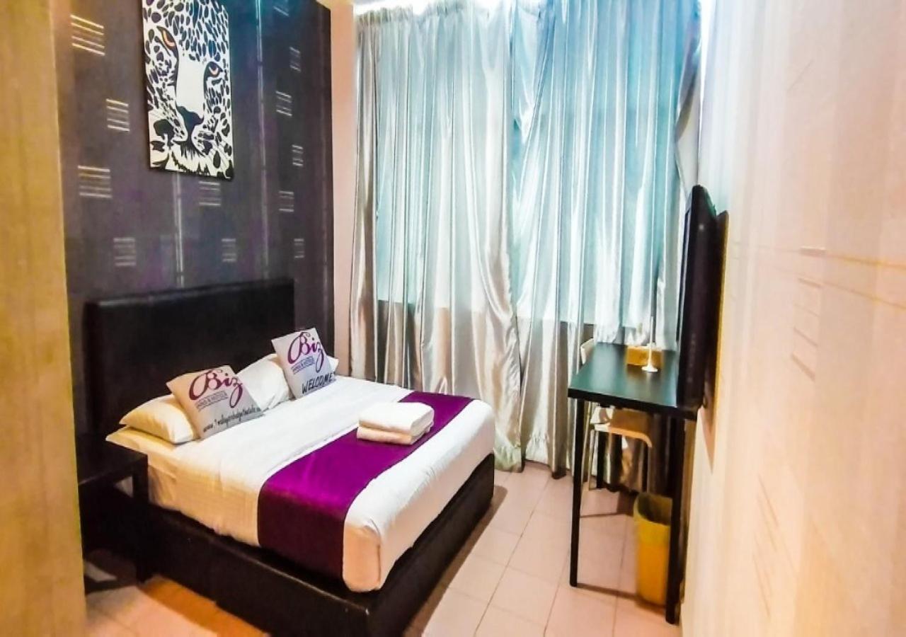 บิซ โฮเต็ล Hotel บาตู ปาฮัท ภายนอก รูปภาพ